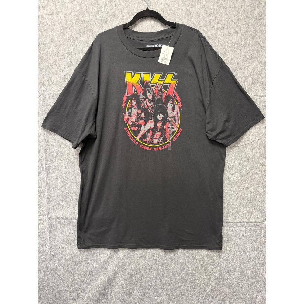 Kiss Band T-Shirt Adult 2XL Black Modern Short Sleeve Graphic Print Tee NEW - Picture 2 of 8
